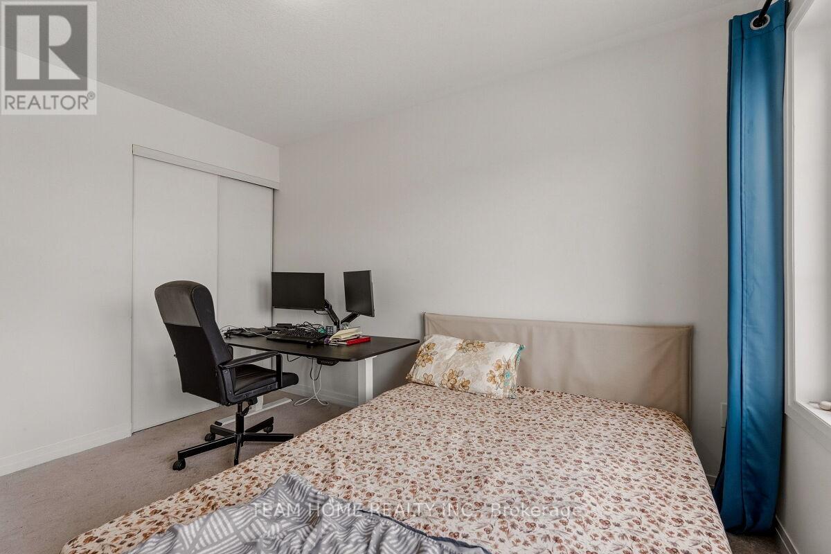 356 BISMARK DRIVE - 34