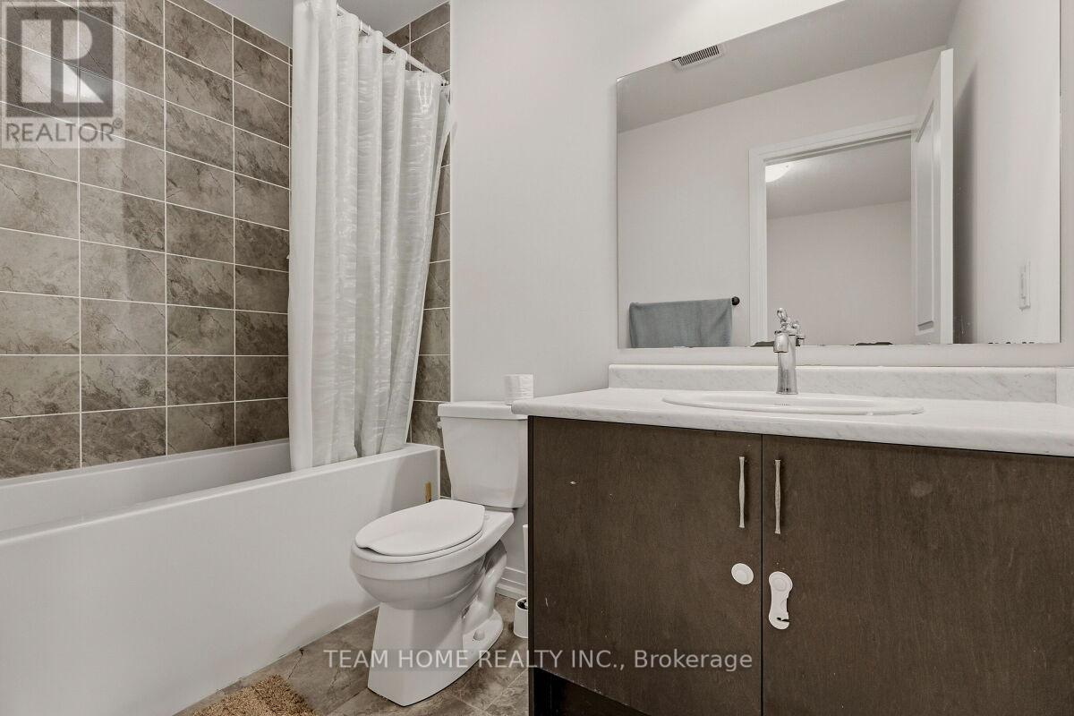 356 BISMARK DRIVE - 35