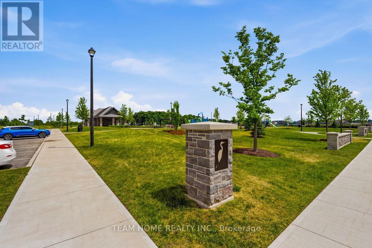 356 BISMARK DRIVE - 44