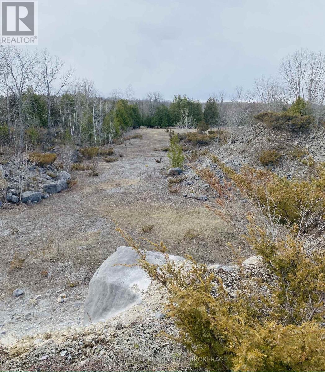 180 NAPANEE ROAD - 47