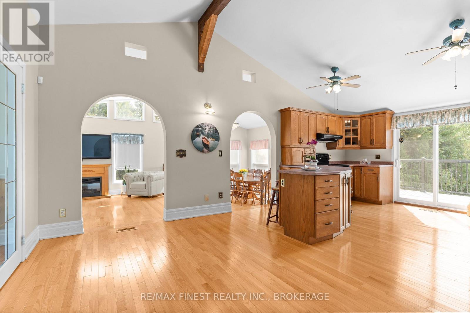 180 NAPANEE ROAD - 5