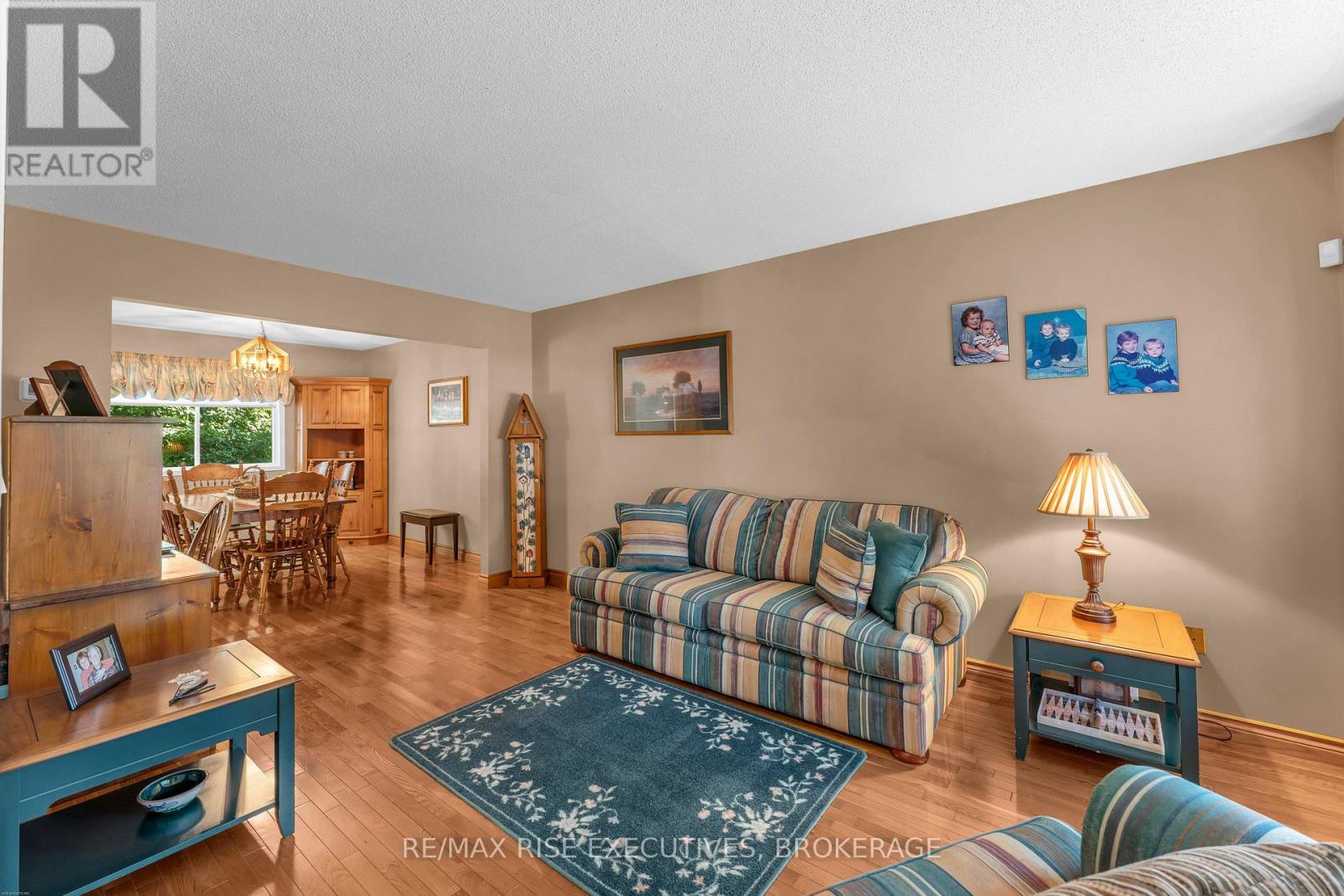 1304 FISHER CRESCENT - 16