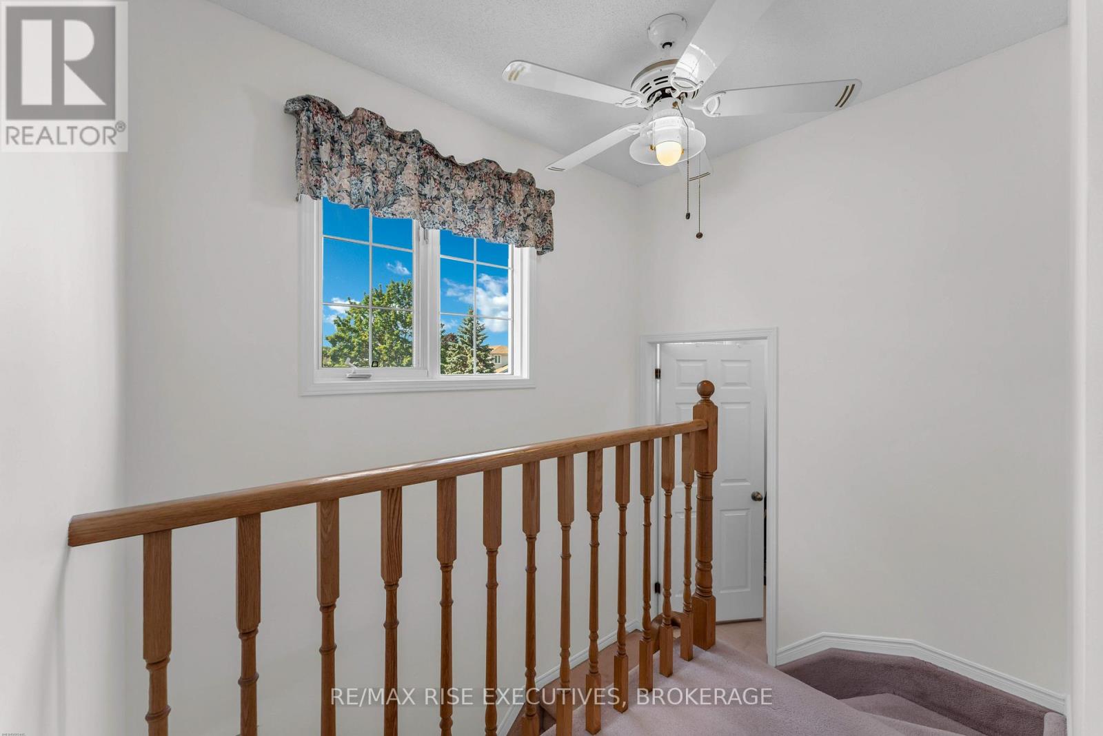 1304 FISHER CRESCENT - 22