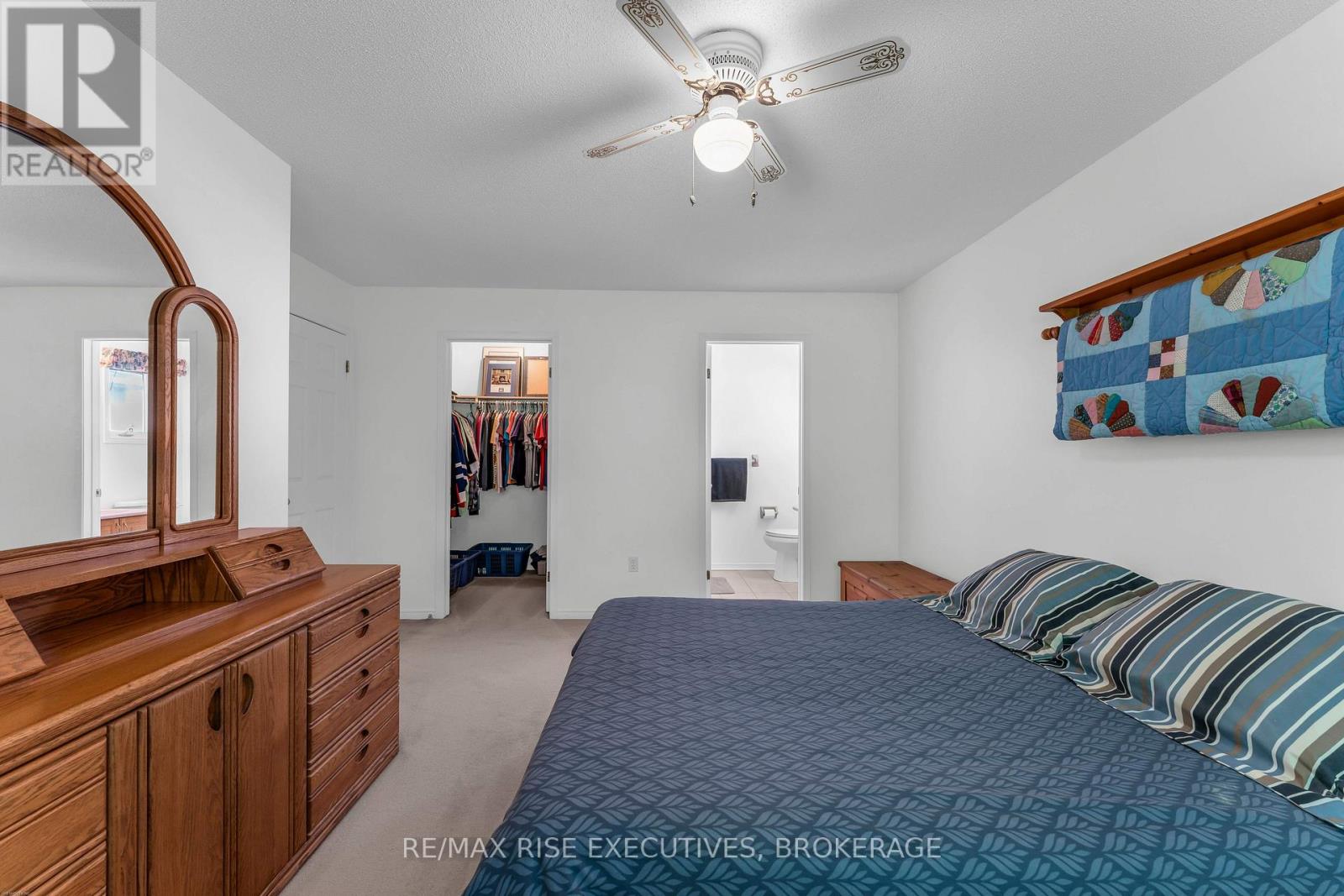 1304 FISHER CRESCENT - 26