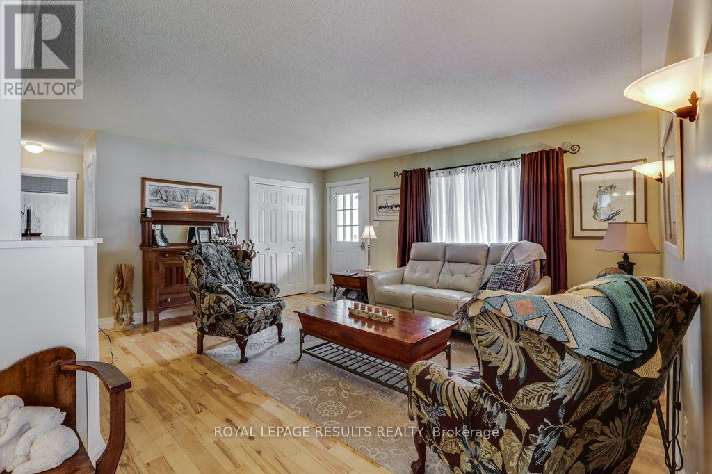 46325 METHODIST STREET - 10