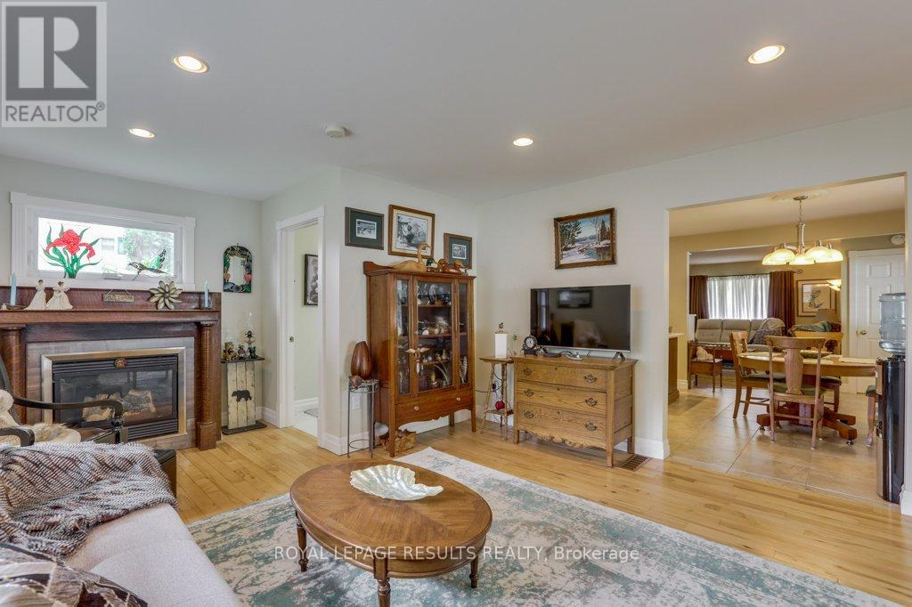 46325 METHODIST STREET - 20