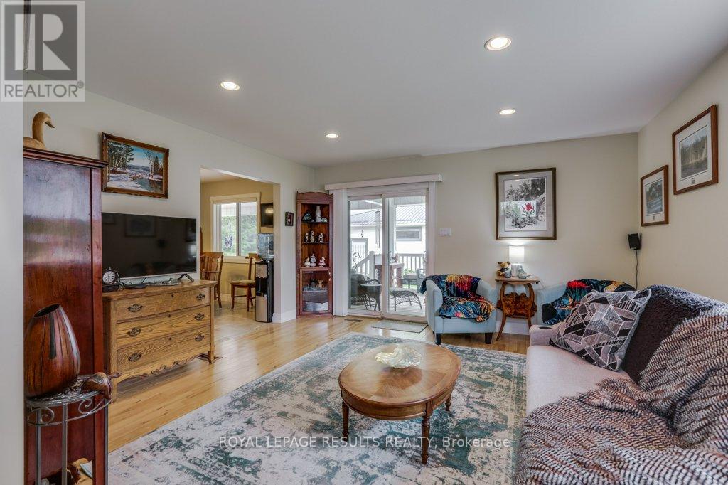 46325 METHODIST STREET - 21