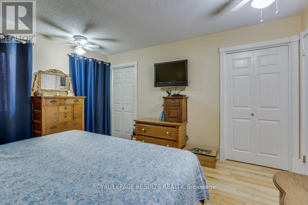 46325 METHODIST STREET - 26