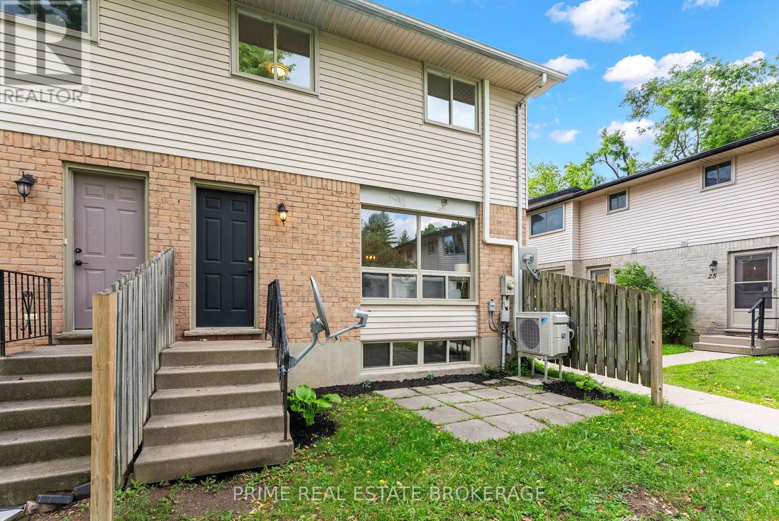 #51 678 UPPER QUEEN STREET - 37