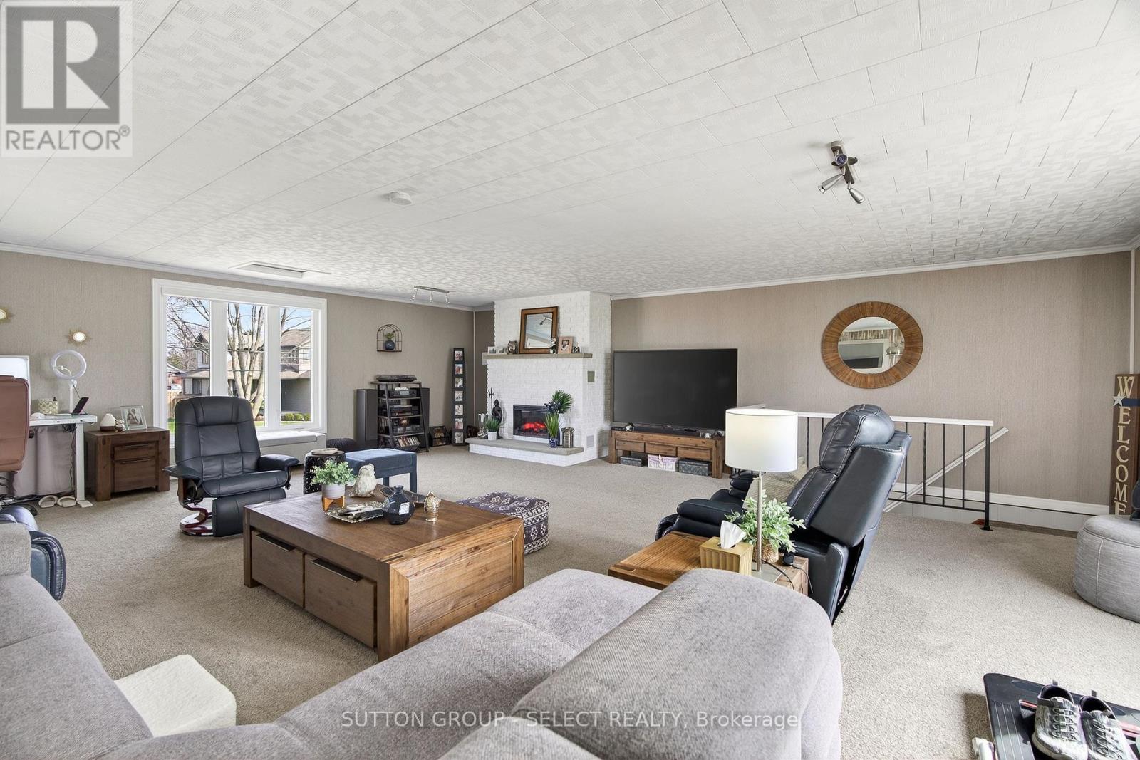 51169 CLINTON STREET - 25