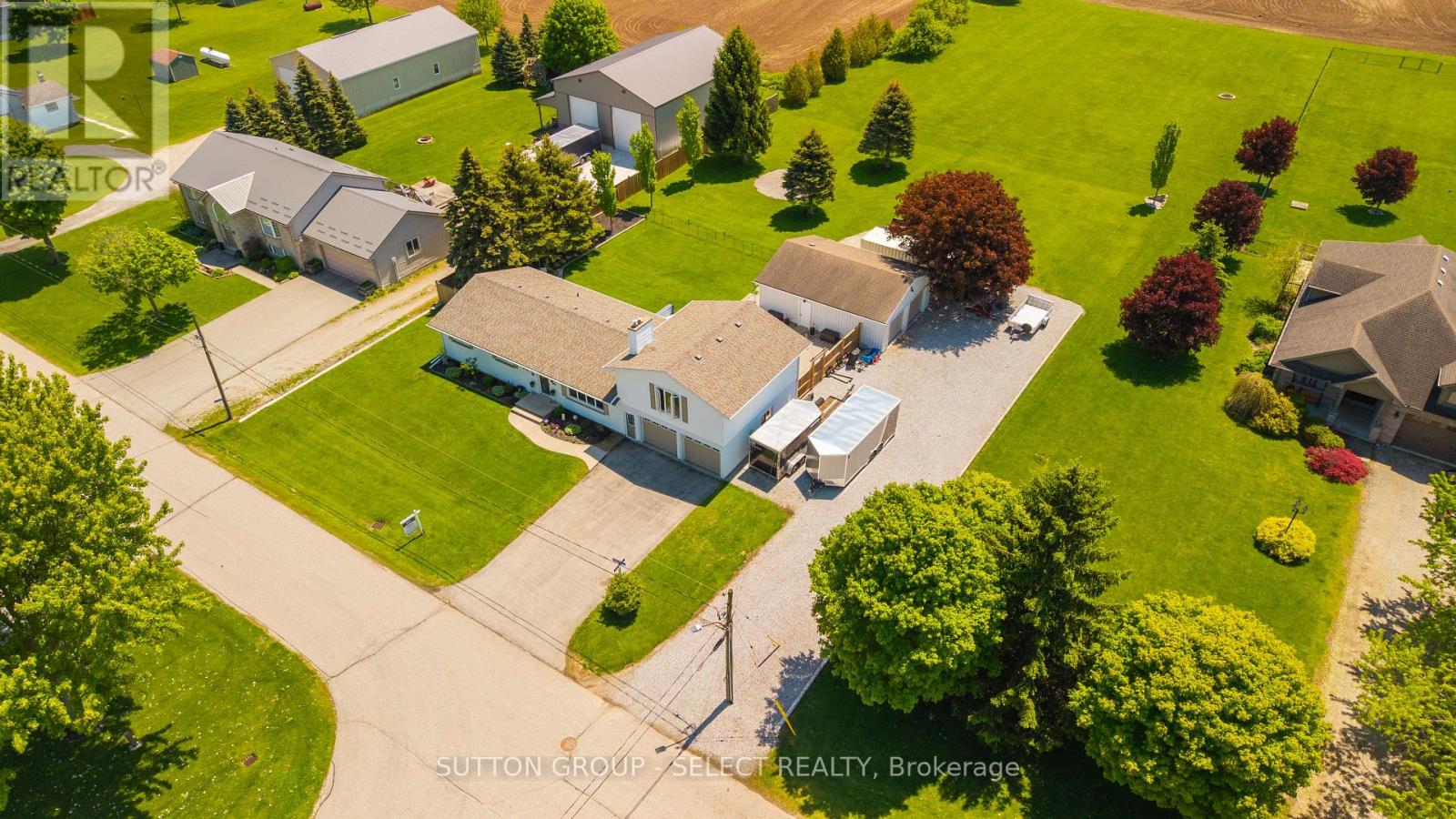 51169 CLINTON STREET - 42