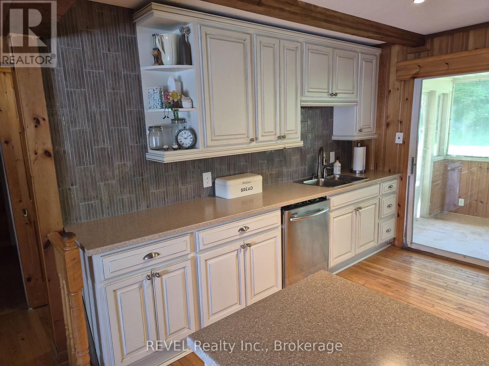 1031 BUTTERFLY ROAD - 22