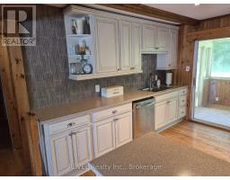 1031 Butterfly Road, Muskoka Lakes, ON P0C1A0 Photo 22