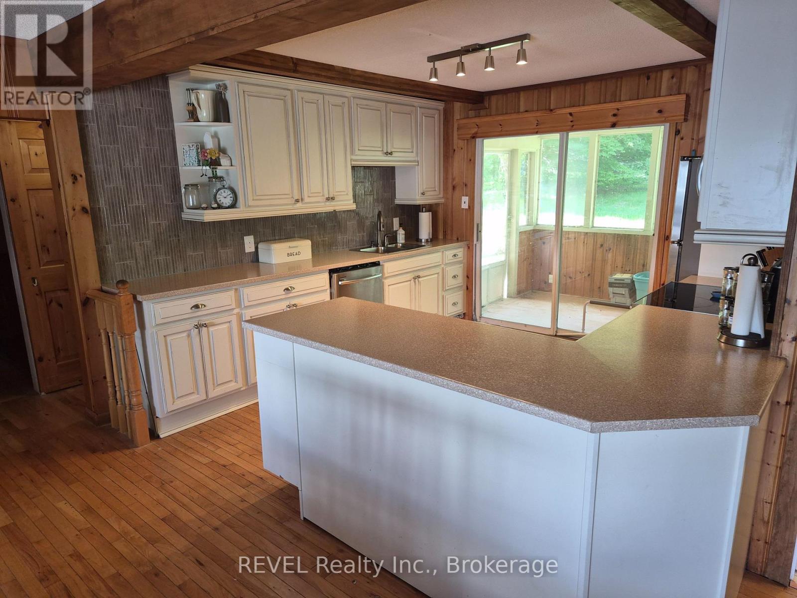 1031 BUTTERFLY ROAD - 23