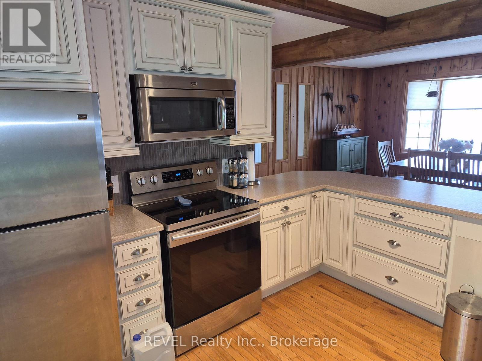 1031 BUTTERFLY ROAD - 24