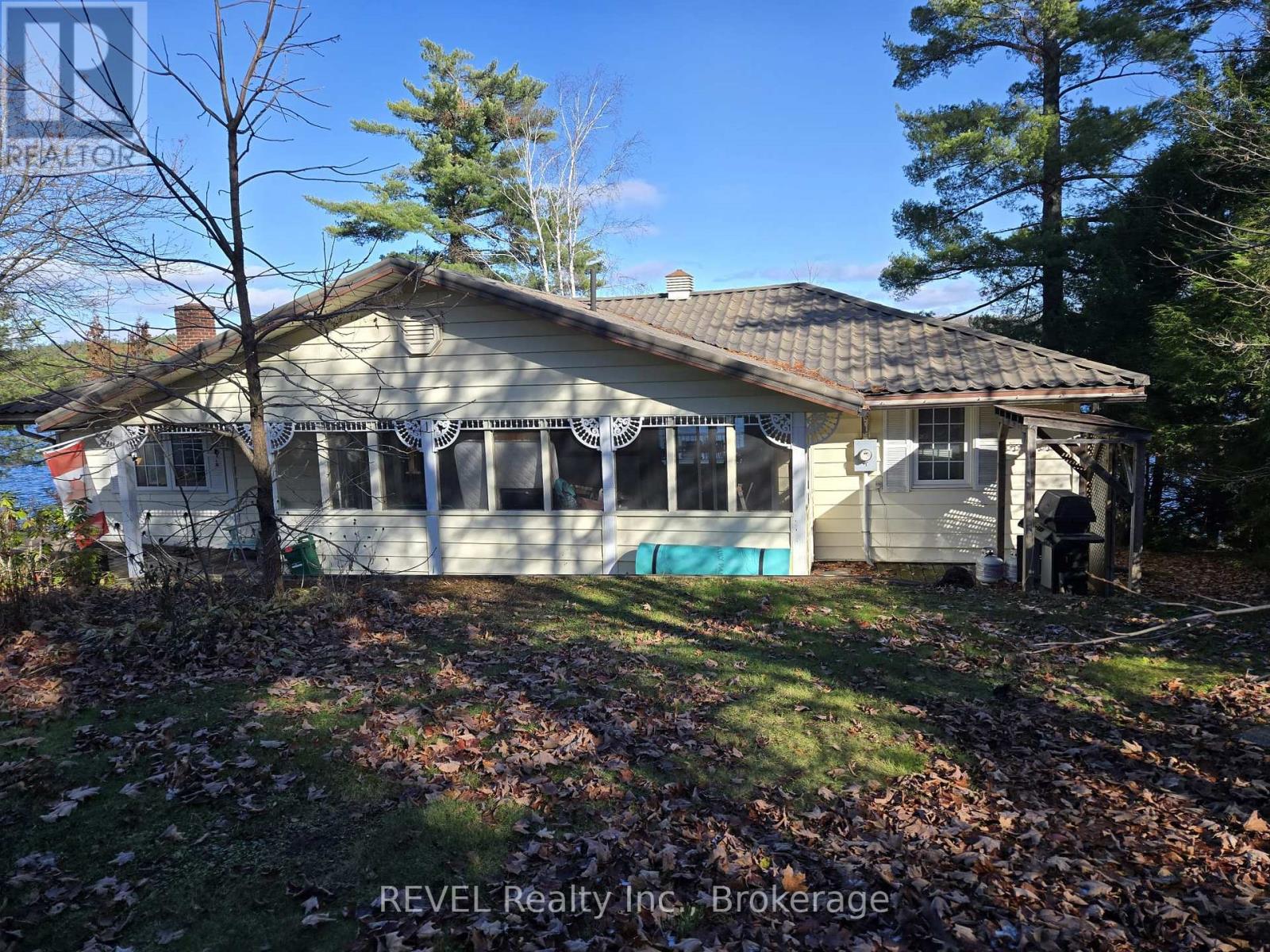 1031 BUTTERFLY ROAD - 39