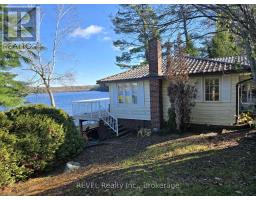 Bathroom - 1031 Butterfly Road, Muskoka Lakes, ON P0C1A0 Photo 9