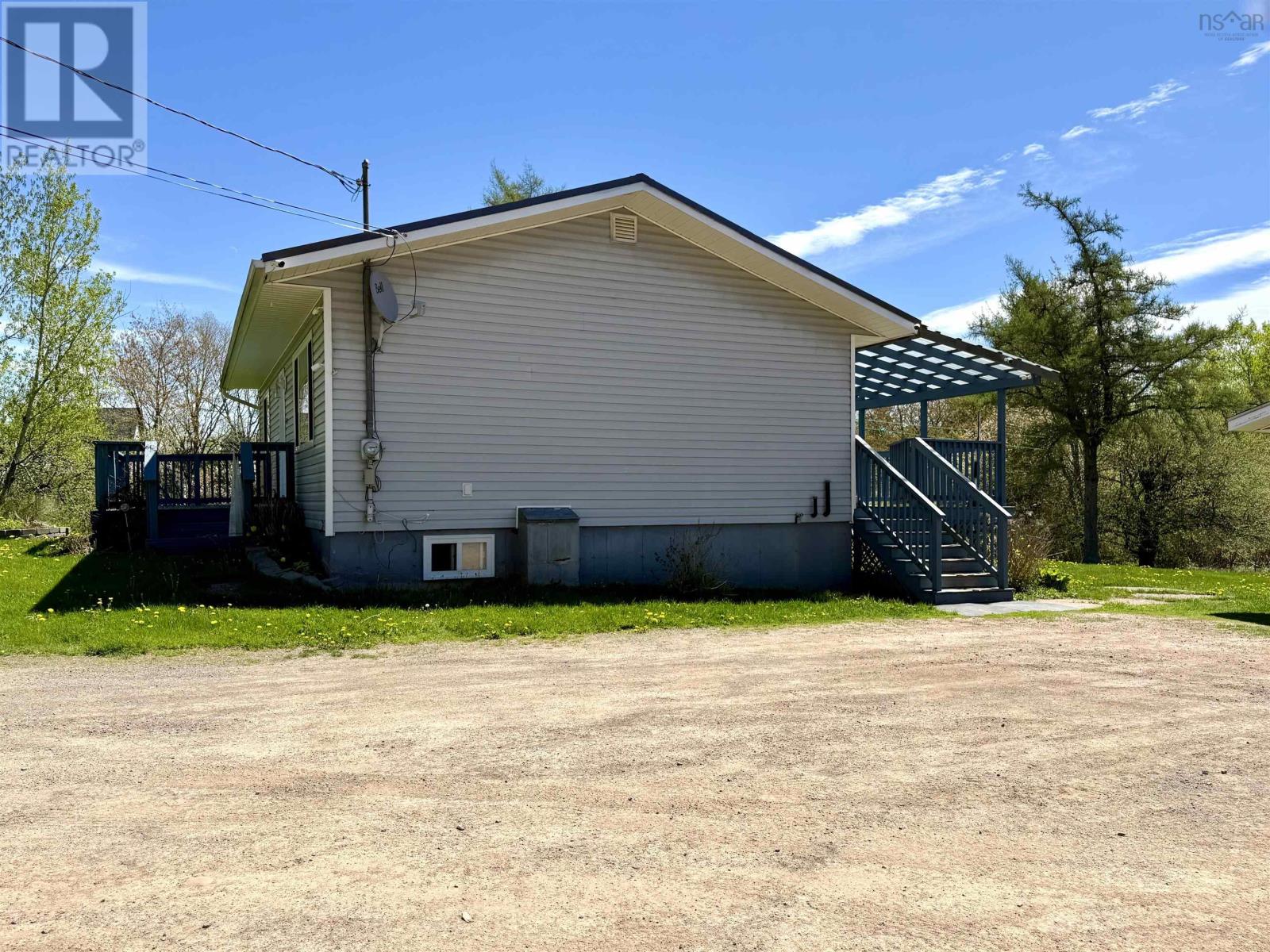 500 242 Highway - 48