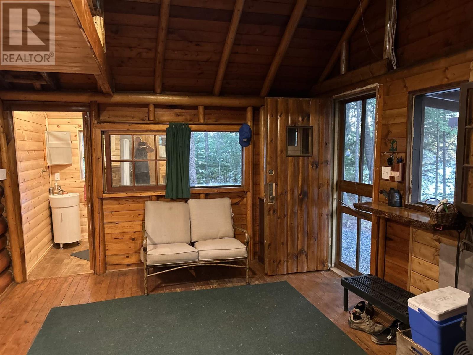 14 Island Canyon Lake - 13
