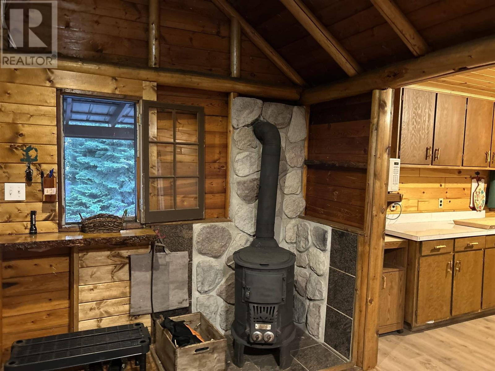 14 Island Canyon Lake - 16