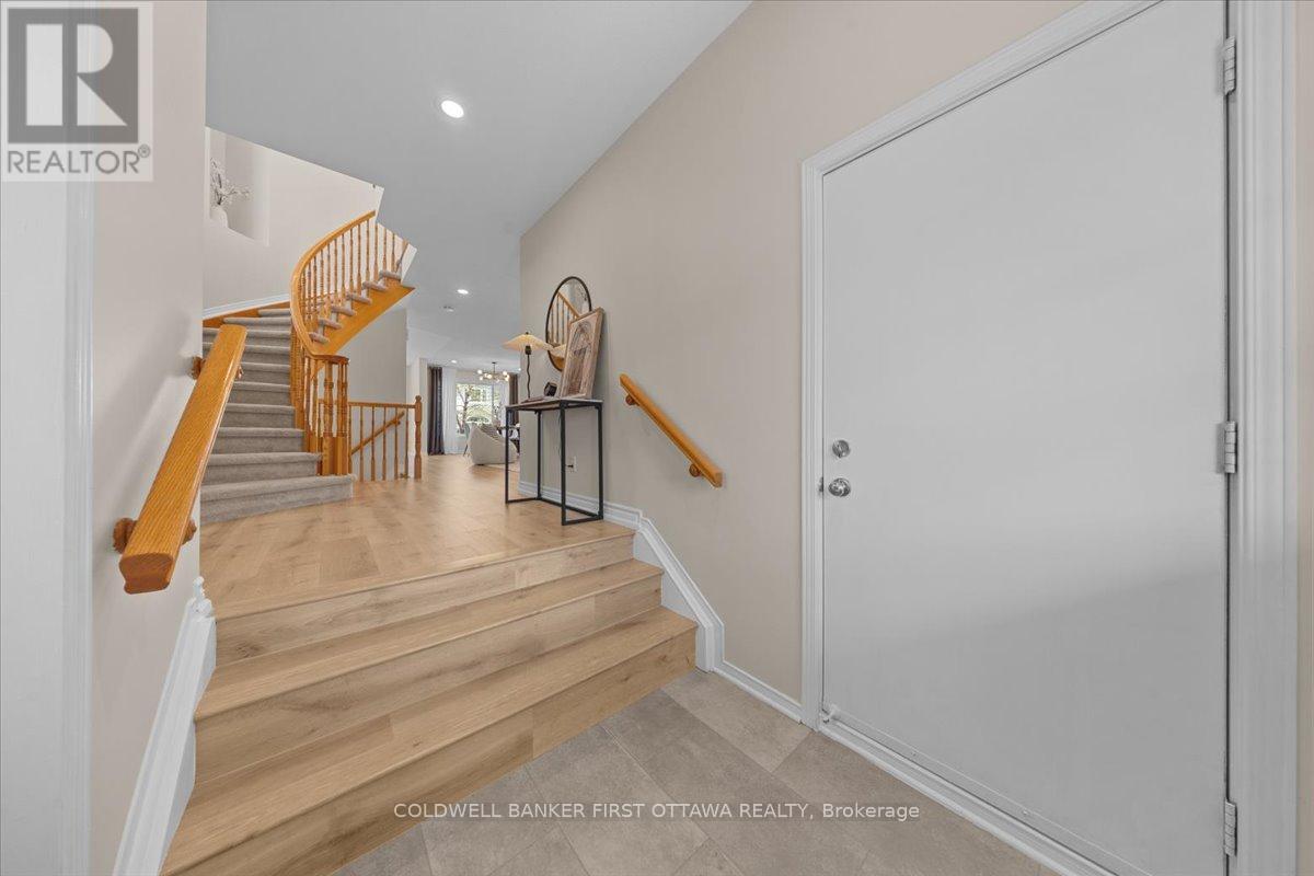 3 Bed, 3 Bath House for Sale in Ottawa – 22 CLOUTIER STREET, Ottawa – MLS# X13492684 - Image 6