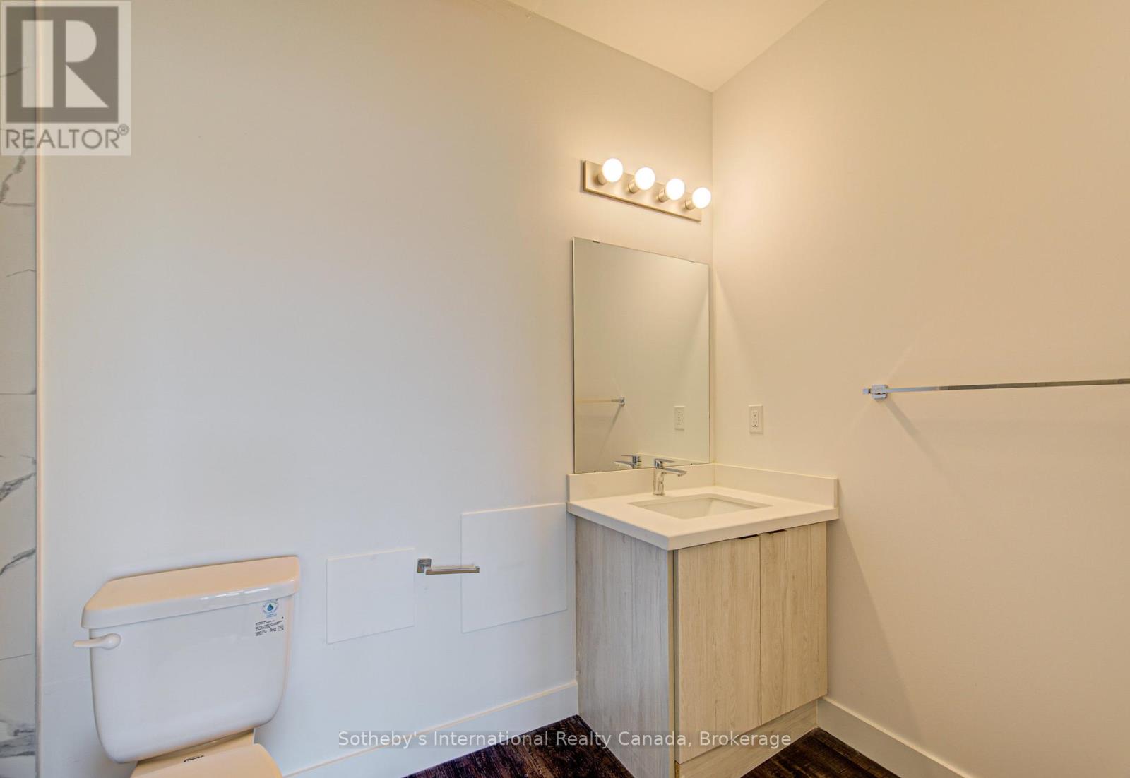 #402 408 DUNDAS STREET S - 21