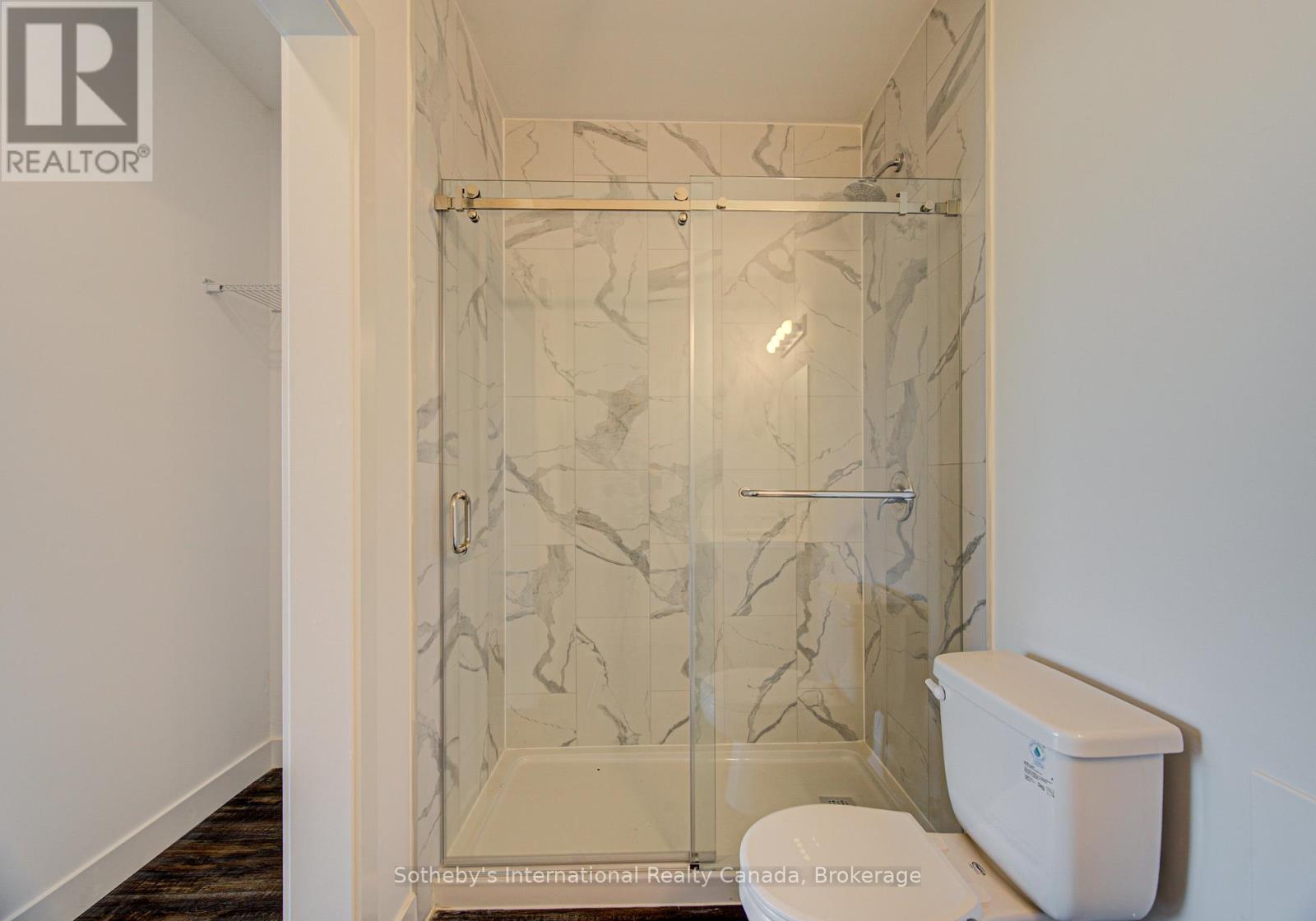 #402 408 DUNDAS STREET S - 22