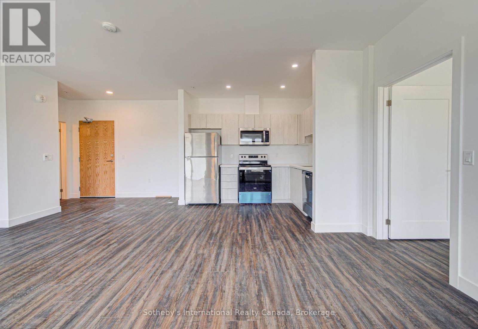 #402 408 DUNDAS STREET S - 8