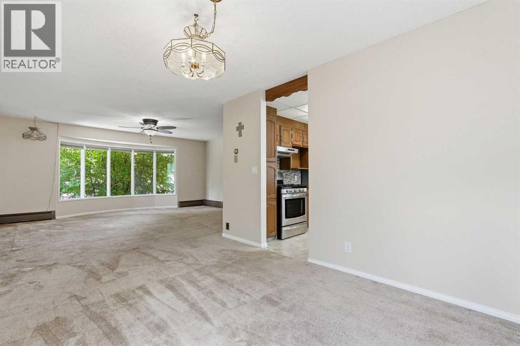2117 127 Street — photo 12