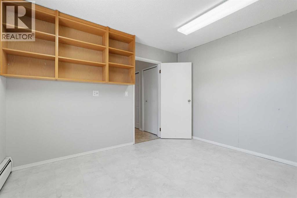 2117 127 Street — photo 26