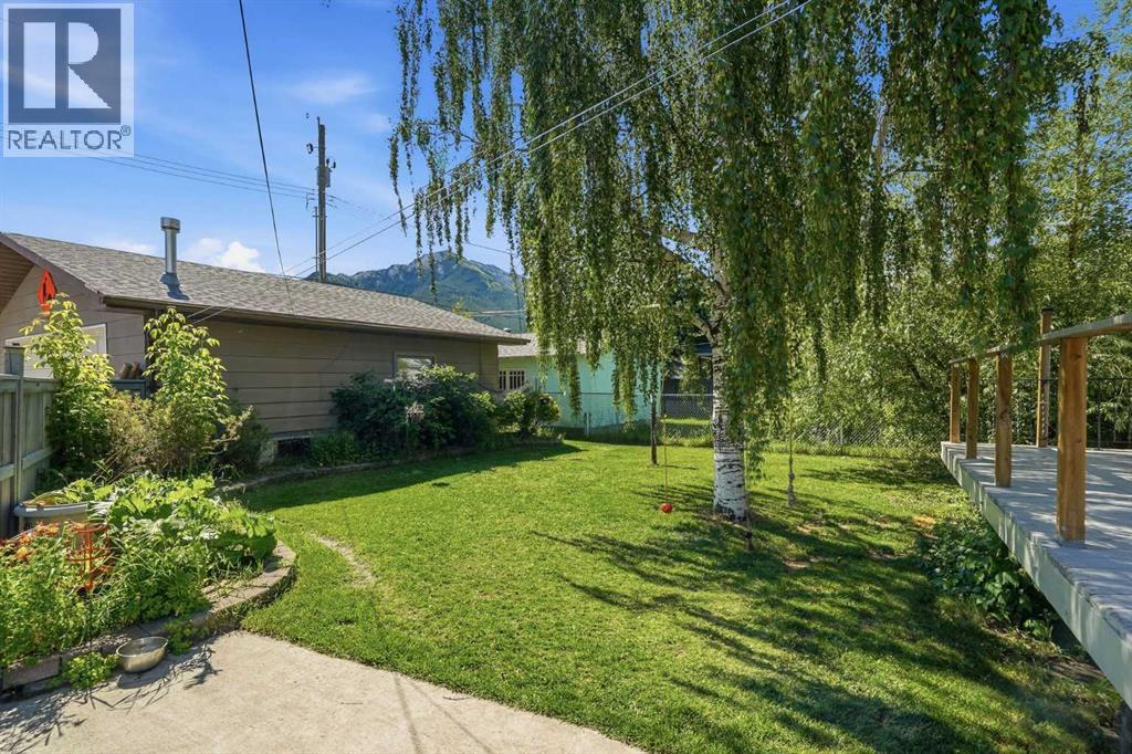 2117 127 Street — photo 38