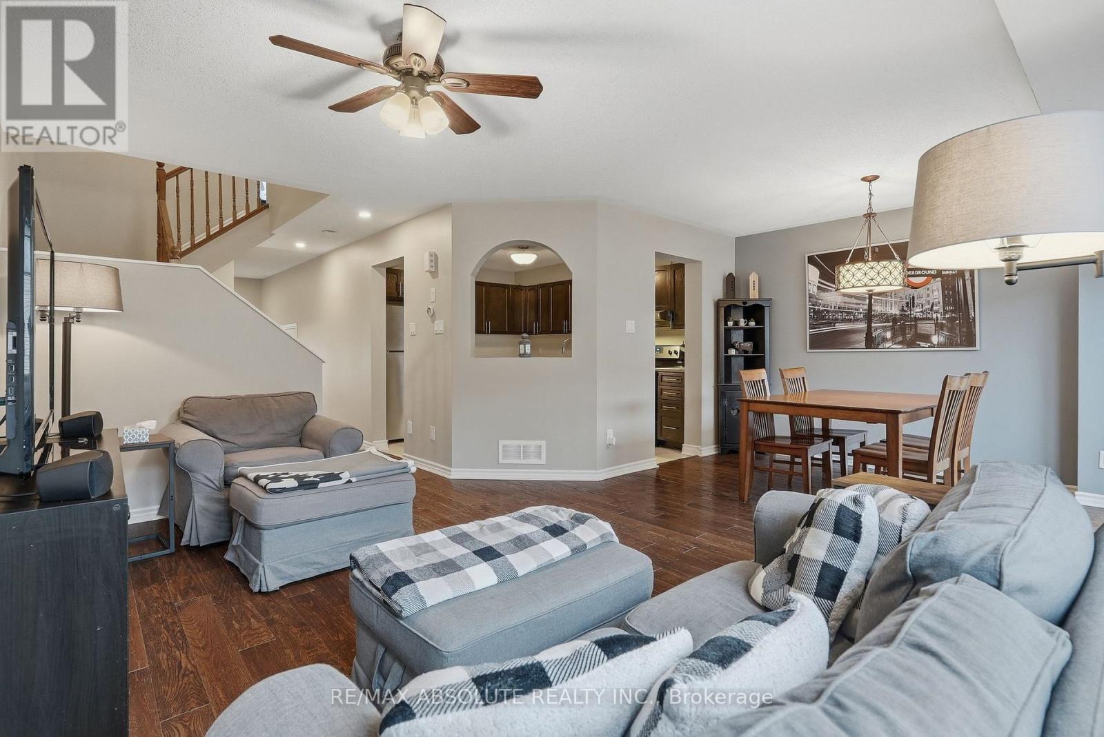 696 TRIGORIA CRESCENT - 10