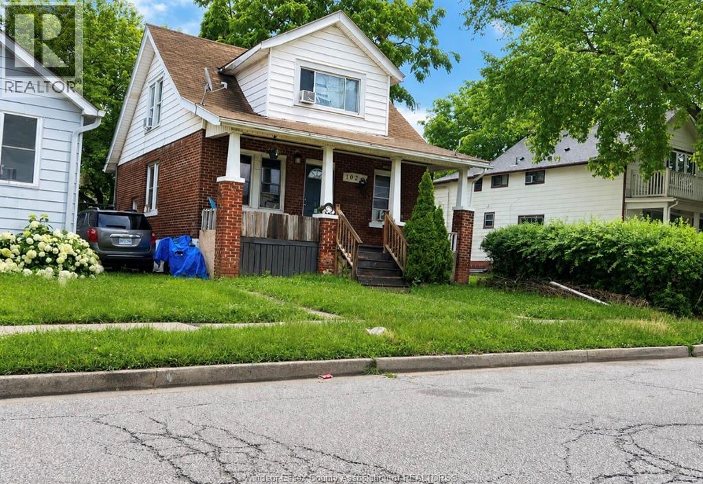 1026 FELIX STREET - 1