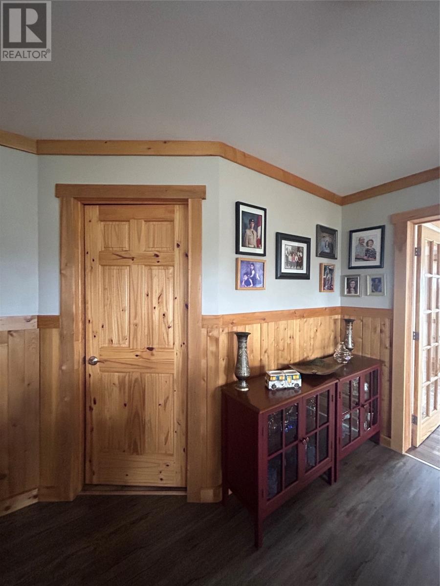 10 LONG SHORE Road - 18