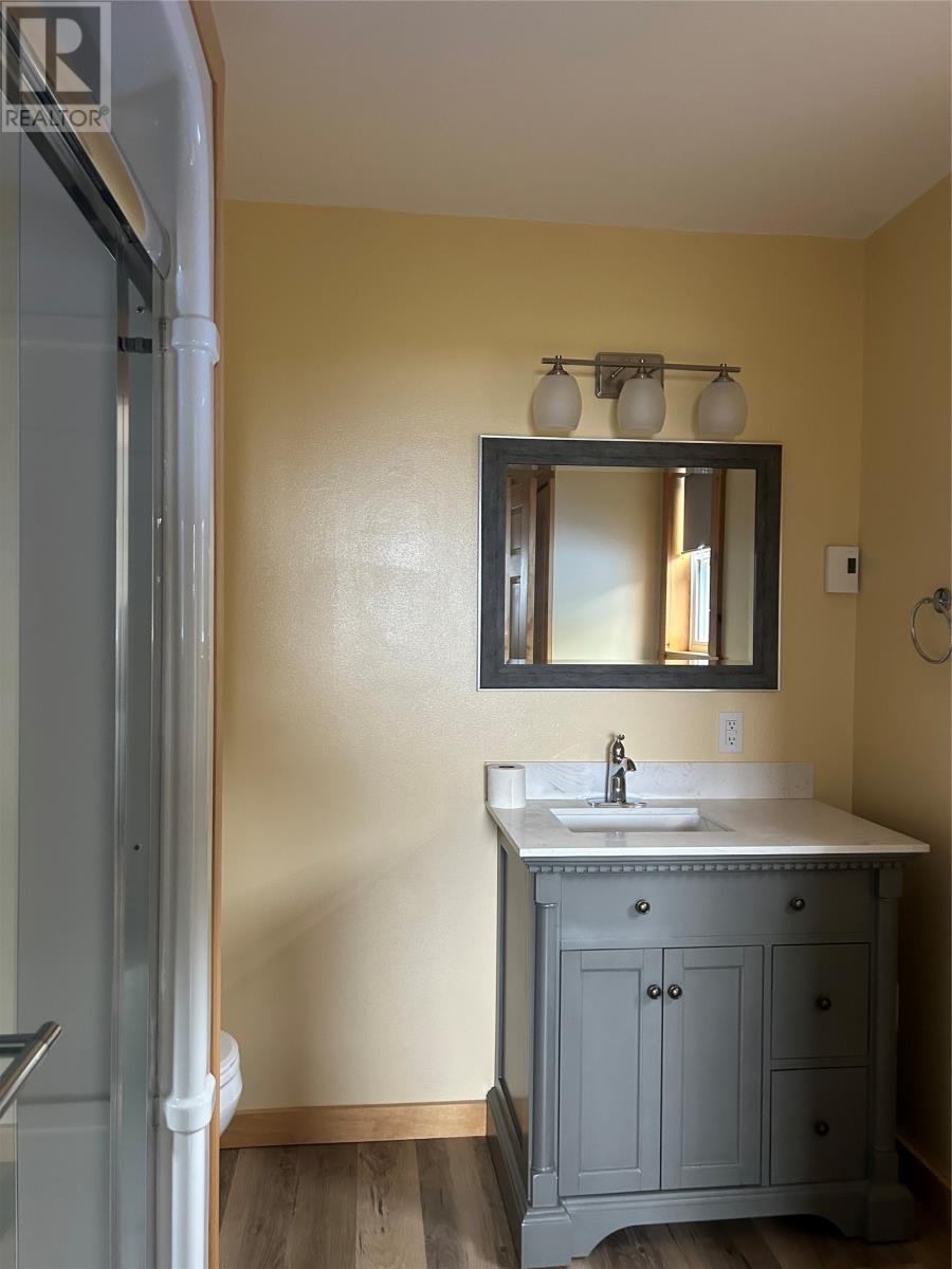 10 LONG SHORE Road - 23