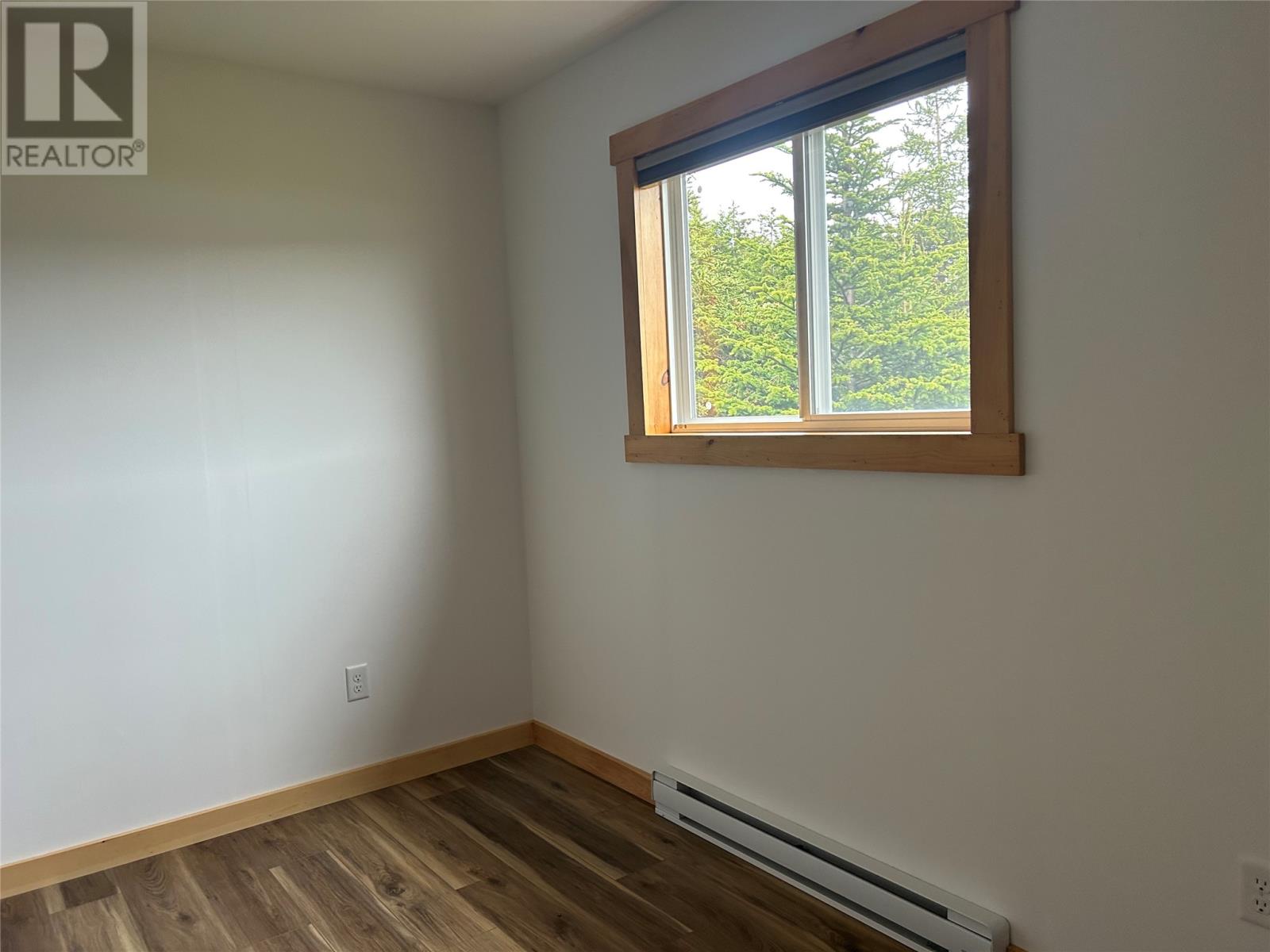 10 LONG SHORE Road - 27