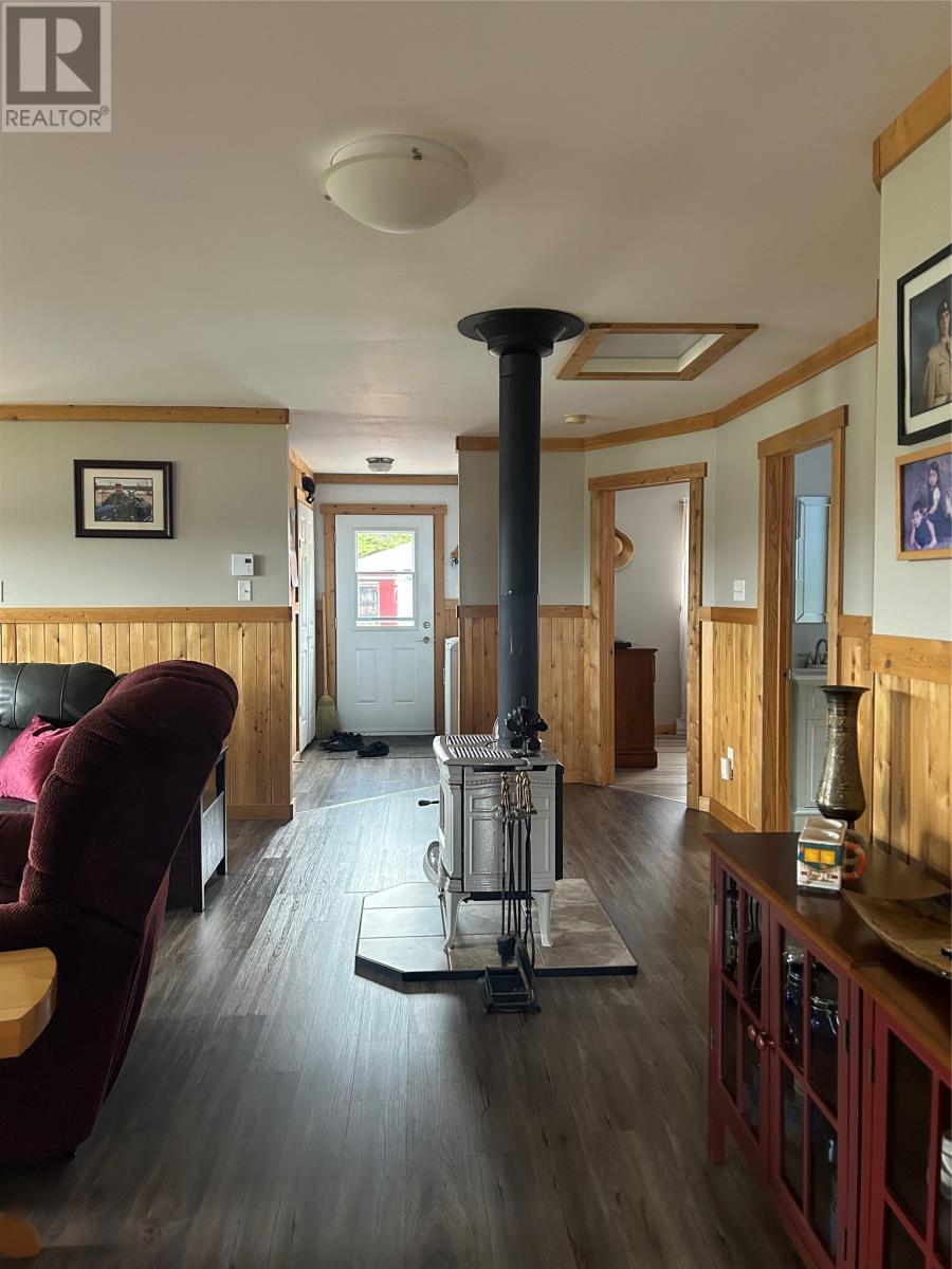 10 LONG SHORE Road - 22