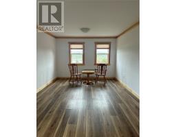 10 Long Shore Road thumbnail 28