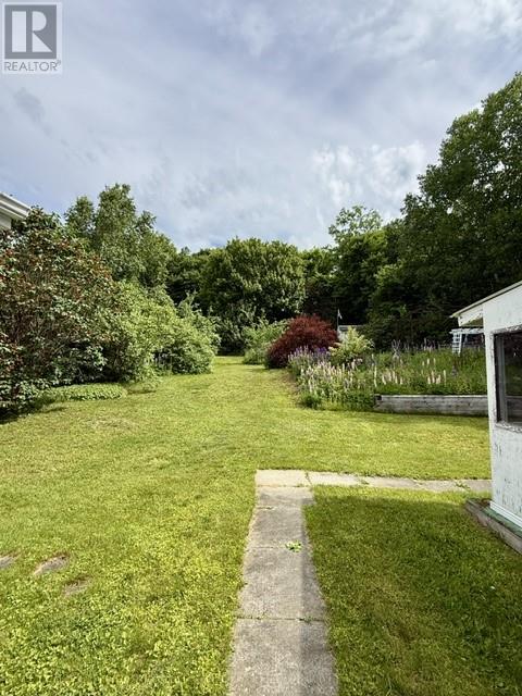 38 Ottawa Ave - 40