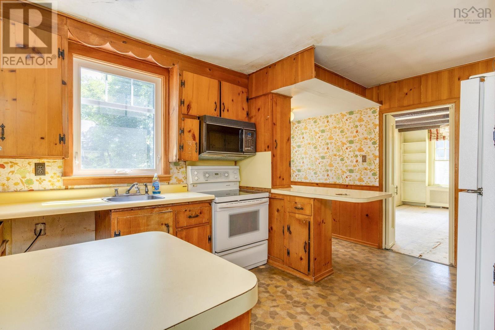 1031 Marlborough Avenue - 19