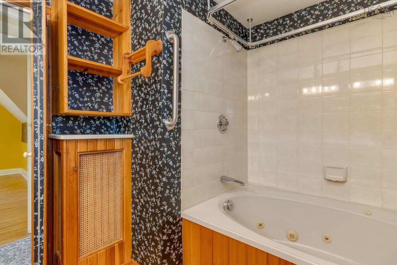 1031 Marlborough Avenue - 33