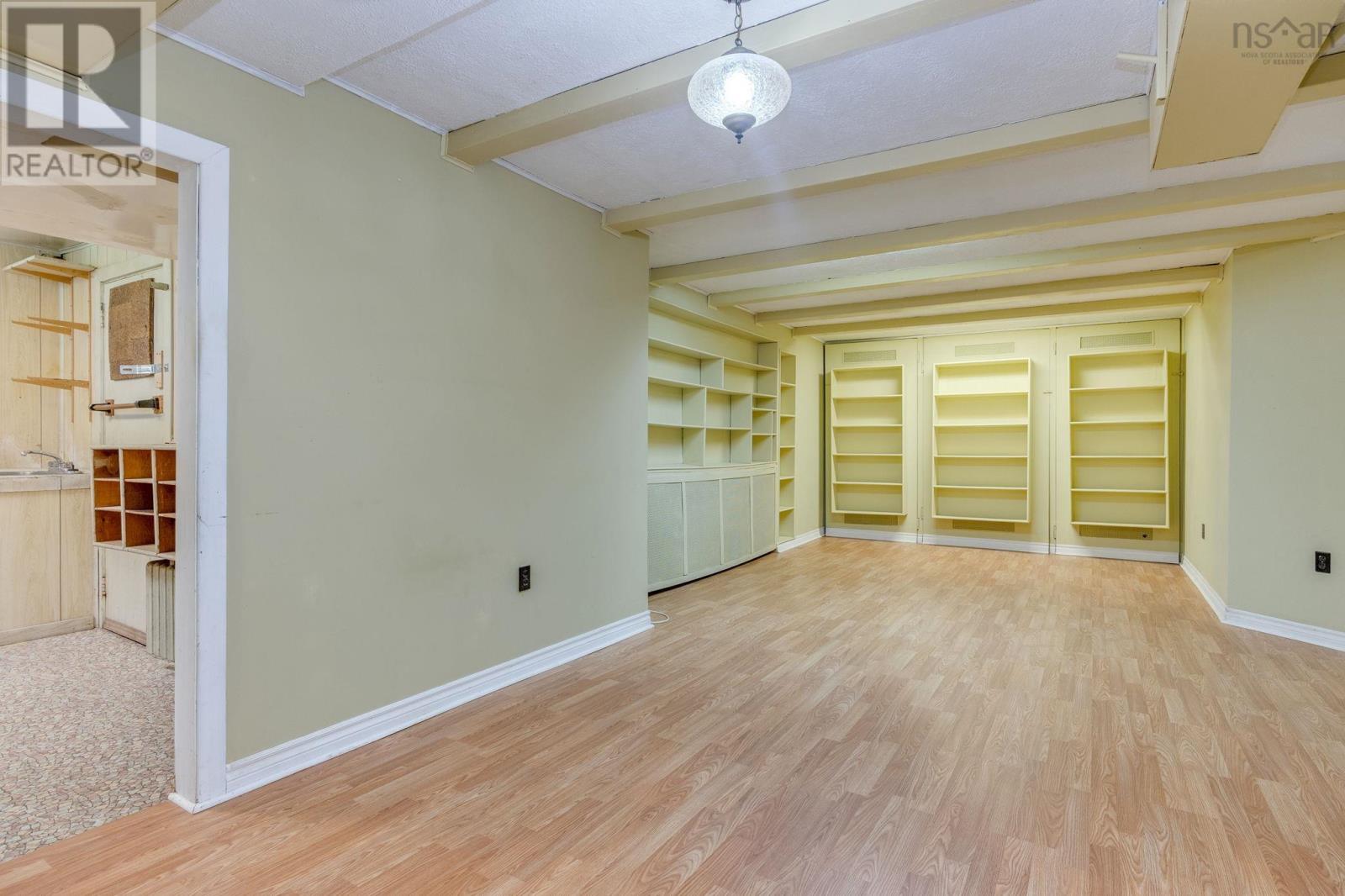 1031 Marlborough Avenue - 40