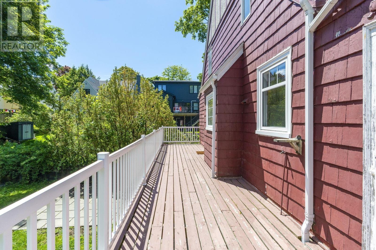 1031 Marlborough Avenue - 48