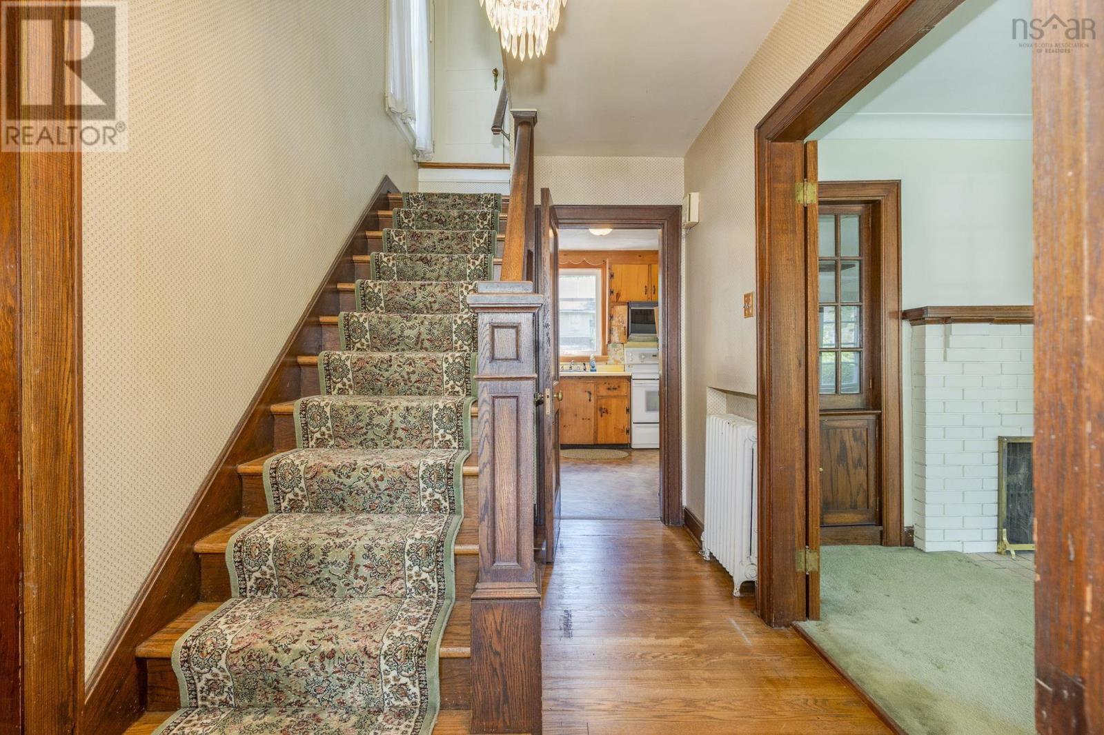 1031 Marlborough Avenue - 6