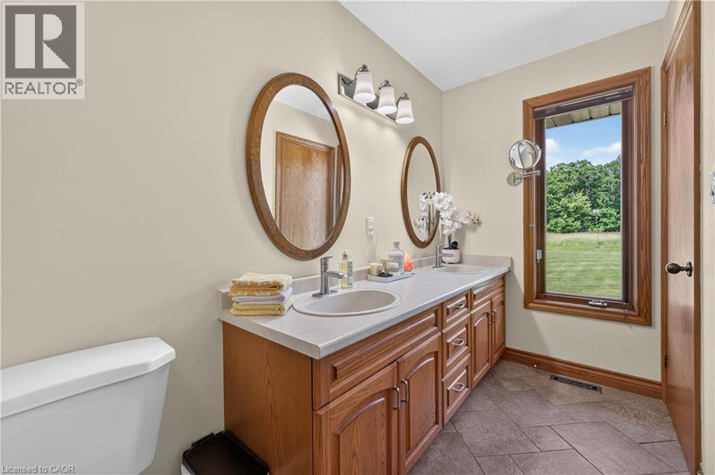 398 MOUNTAIN Road - 12