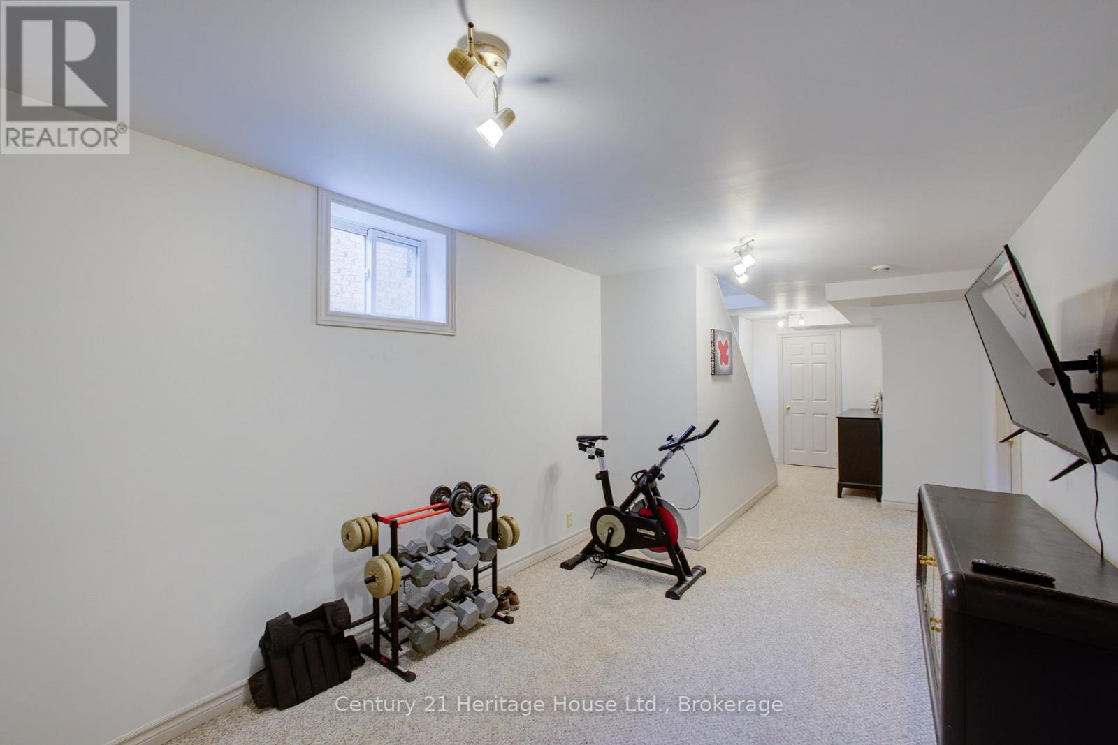 144 KINCARDINE STREET N - 27