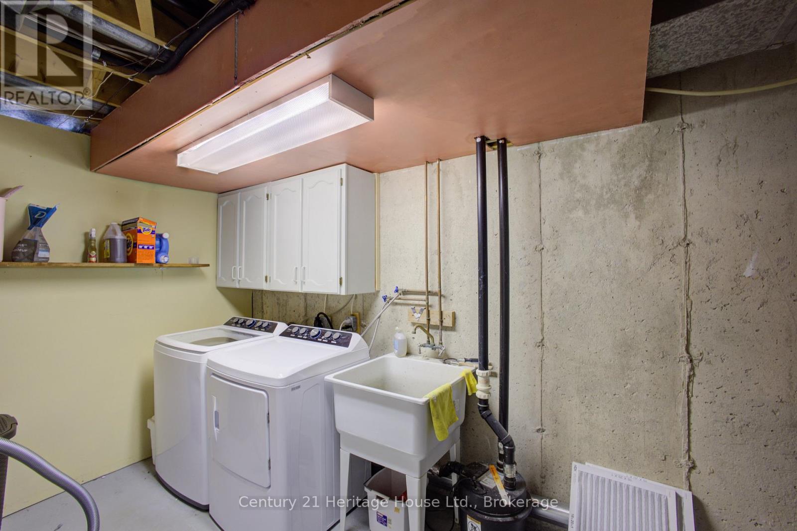 144 KINCARDINE STREET N - 28