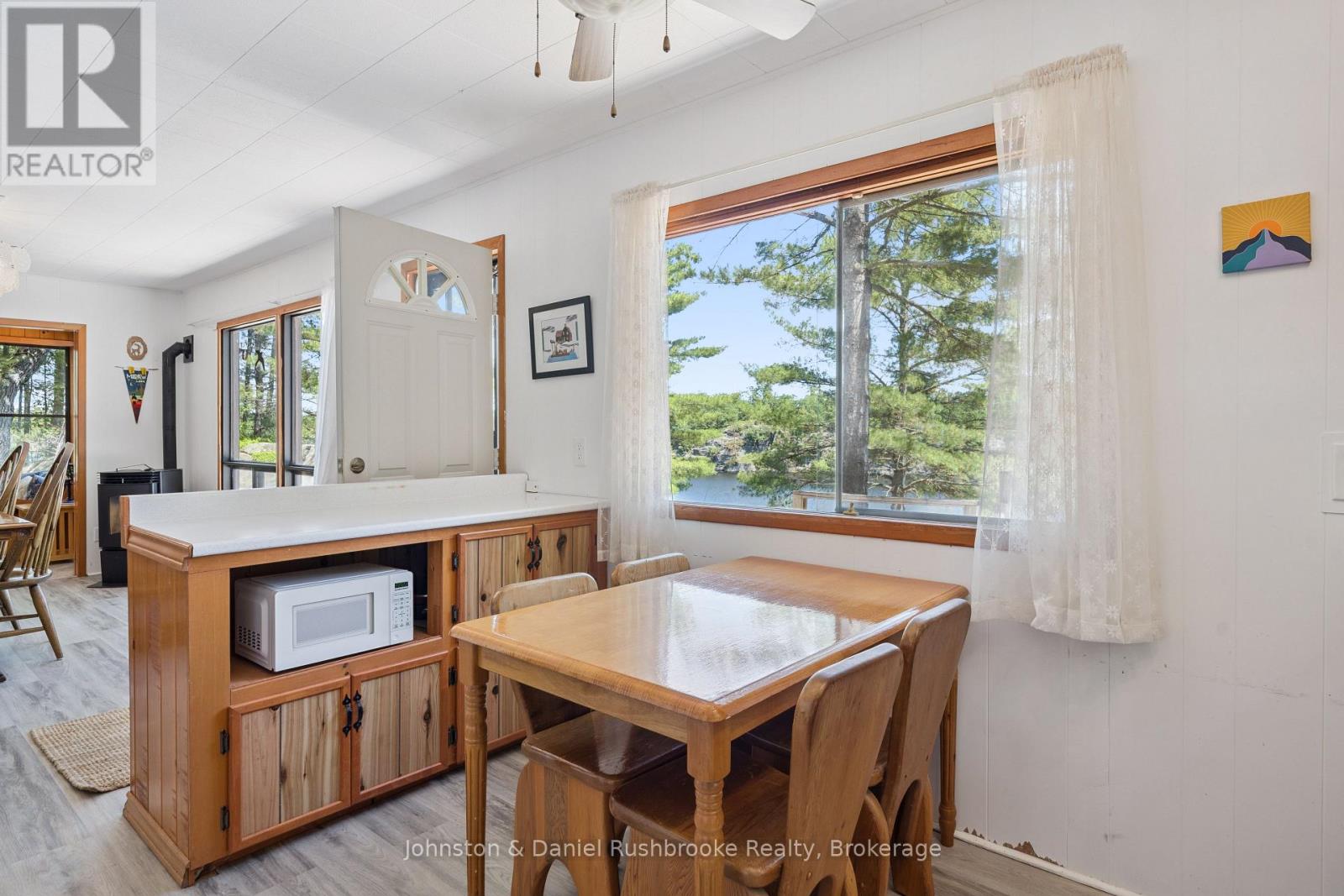 1277 & 1279 WOODLAND DRIVE - 13
