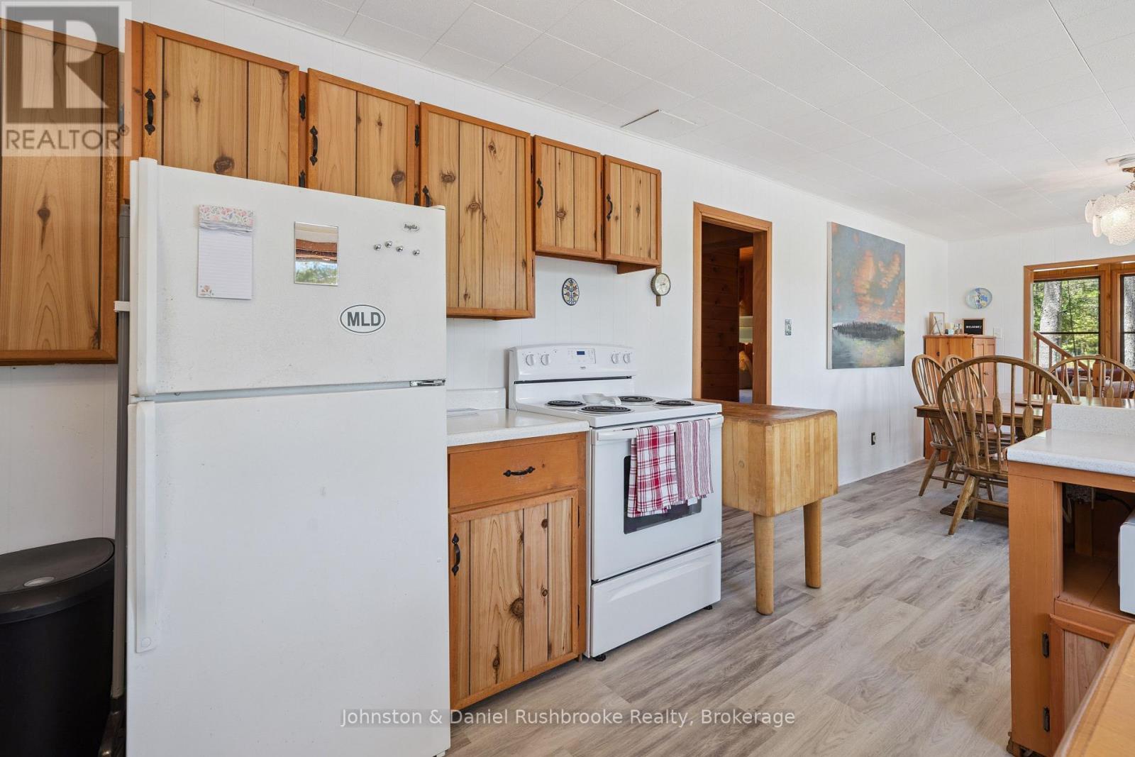 1277 & 1279 WOODLAND DRIVE - 14