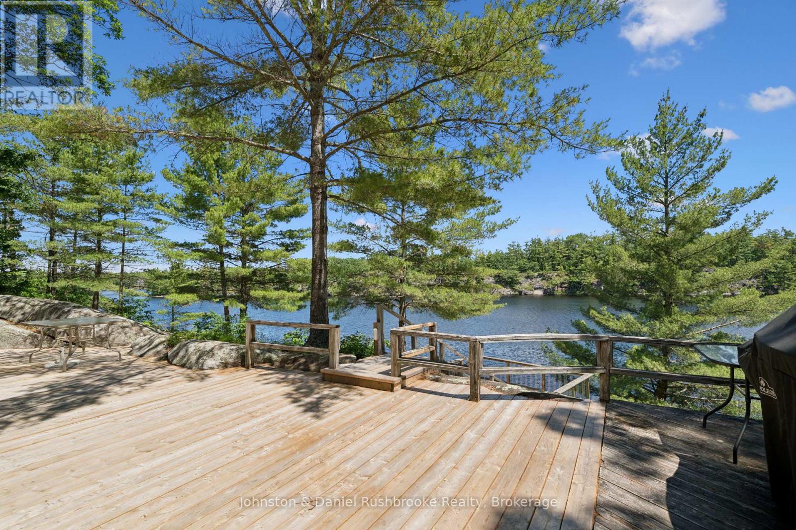 1277 & 1279 WOODLAND DRIVE - 2